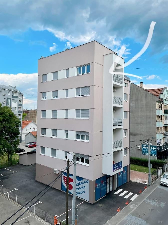 Delux Apartman President Centar Brčko 外观 照片